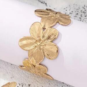 Gold Flower Ring